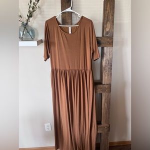 Zenana Outfitters Maxi Dress • Size: 1X